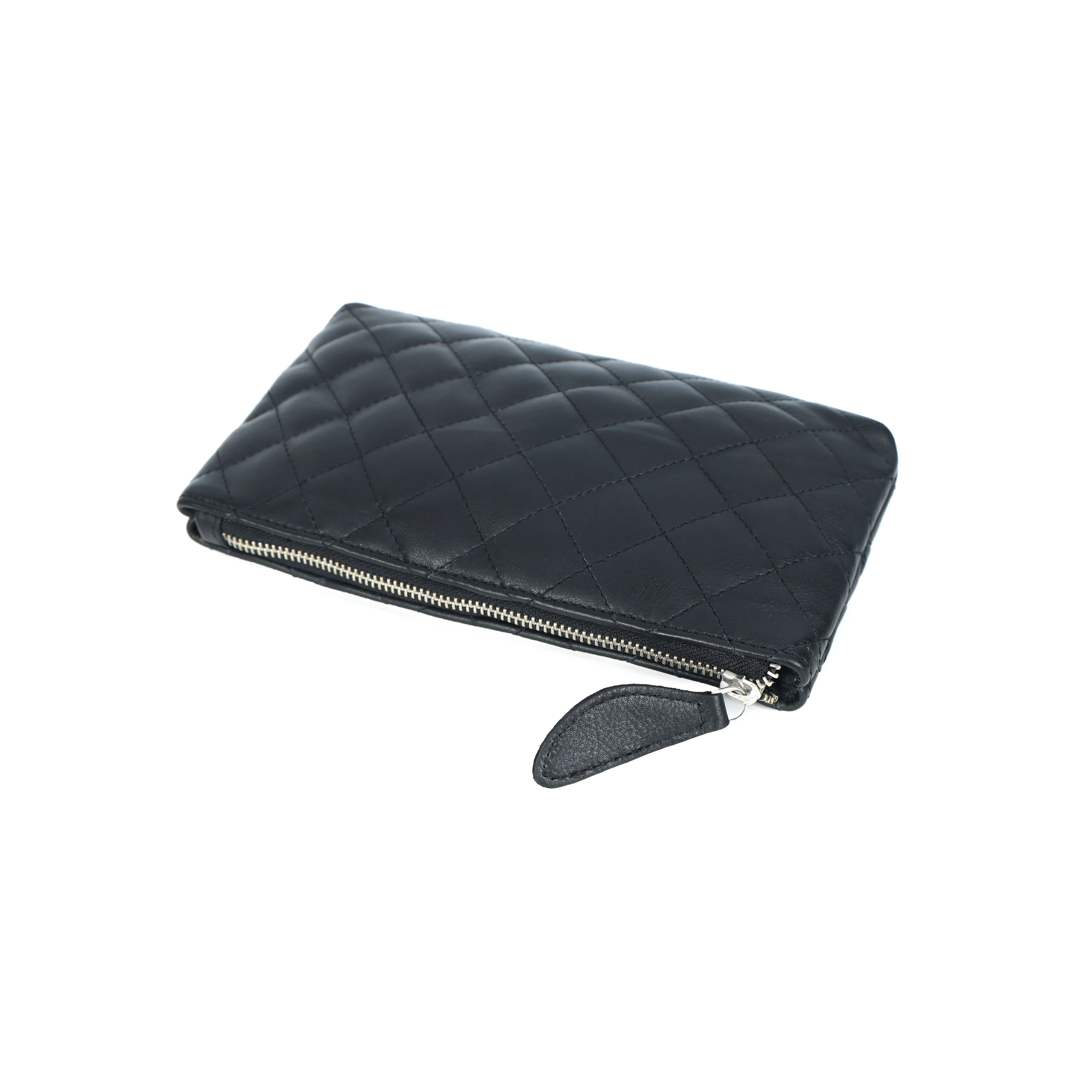 Elegant Quilted Black Leather Clutch Chic Evening & Party Essential - Image 5