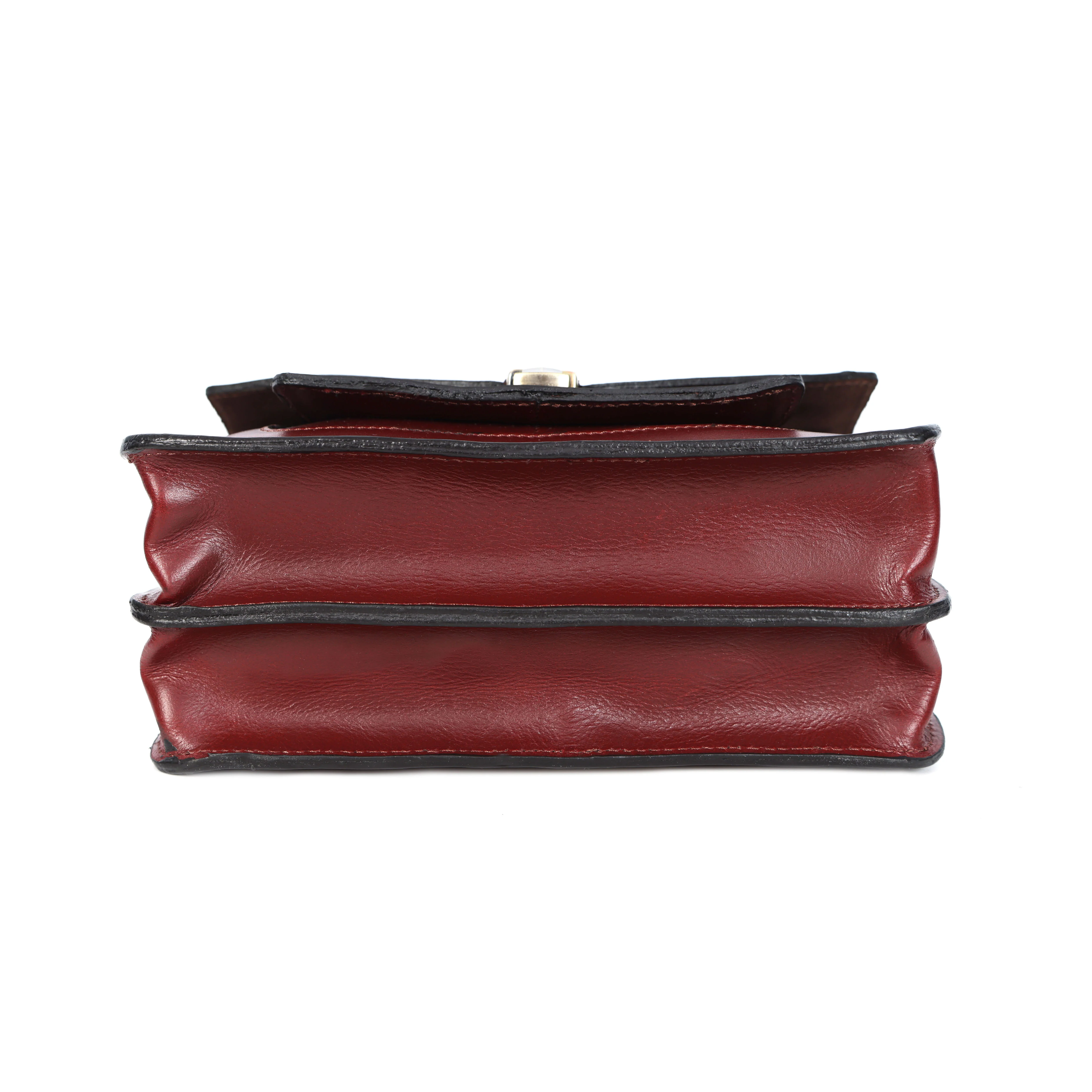Premium Export Genuine Leather Crossbody Satchel Bag with Lock Closure & Adjustable Strap - Image 5