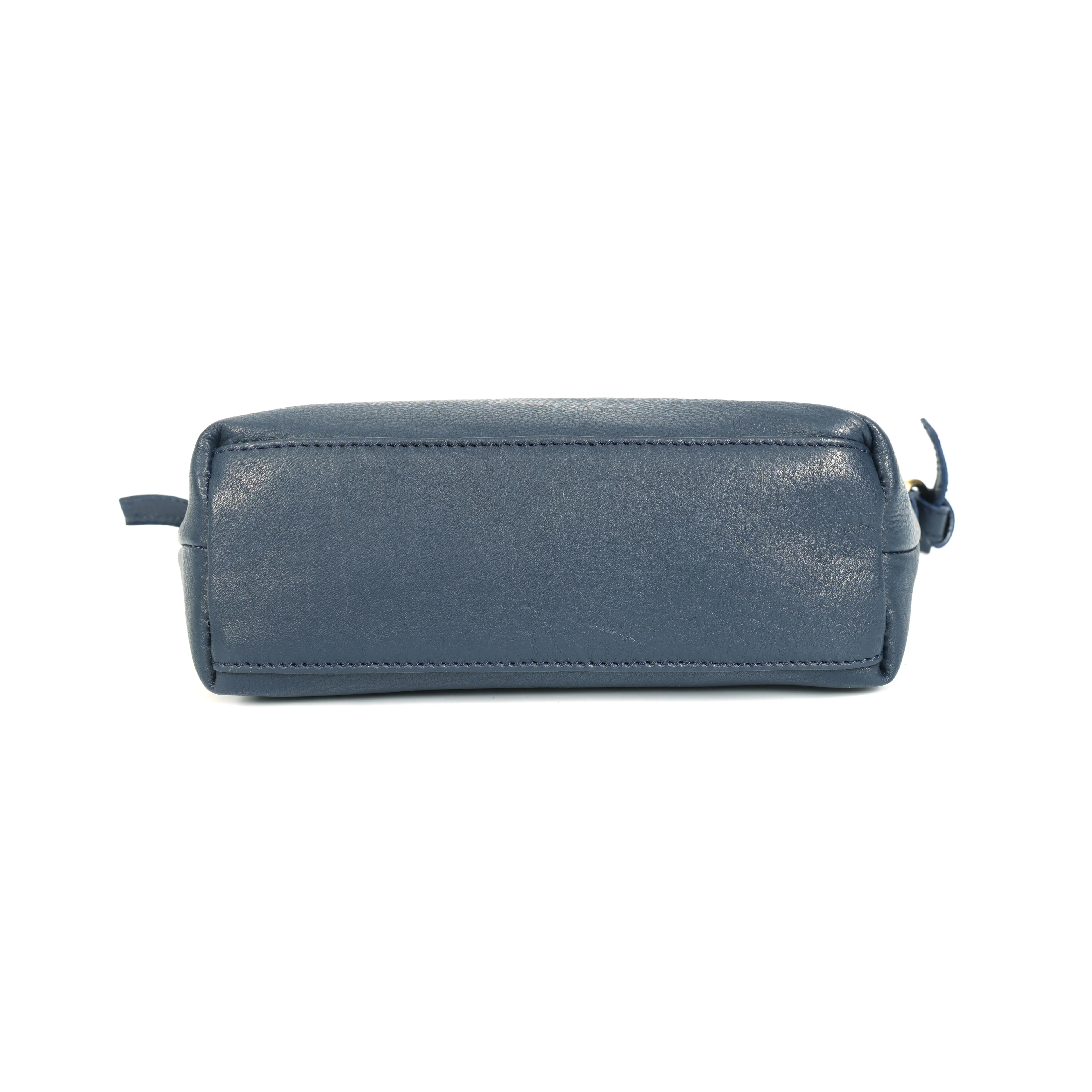Premium Leather Hobo Shoulder Bag with Adjustable Strap, Zip Closure & Inner Pockets - Image 8