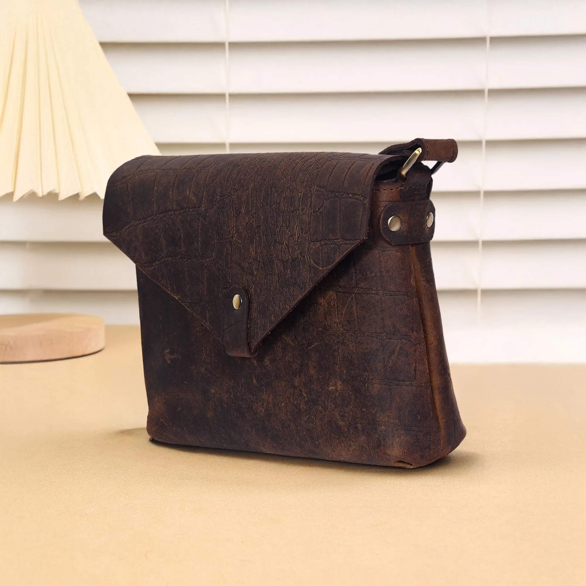 Vintage Croc-Textured Brown Leather Crossbody Sling Bag - Image 2