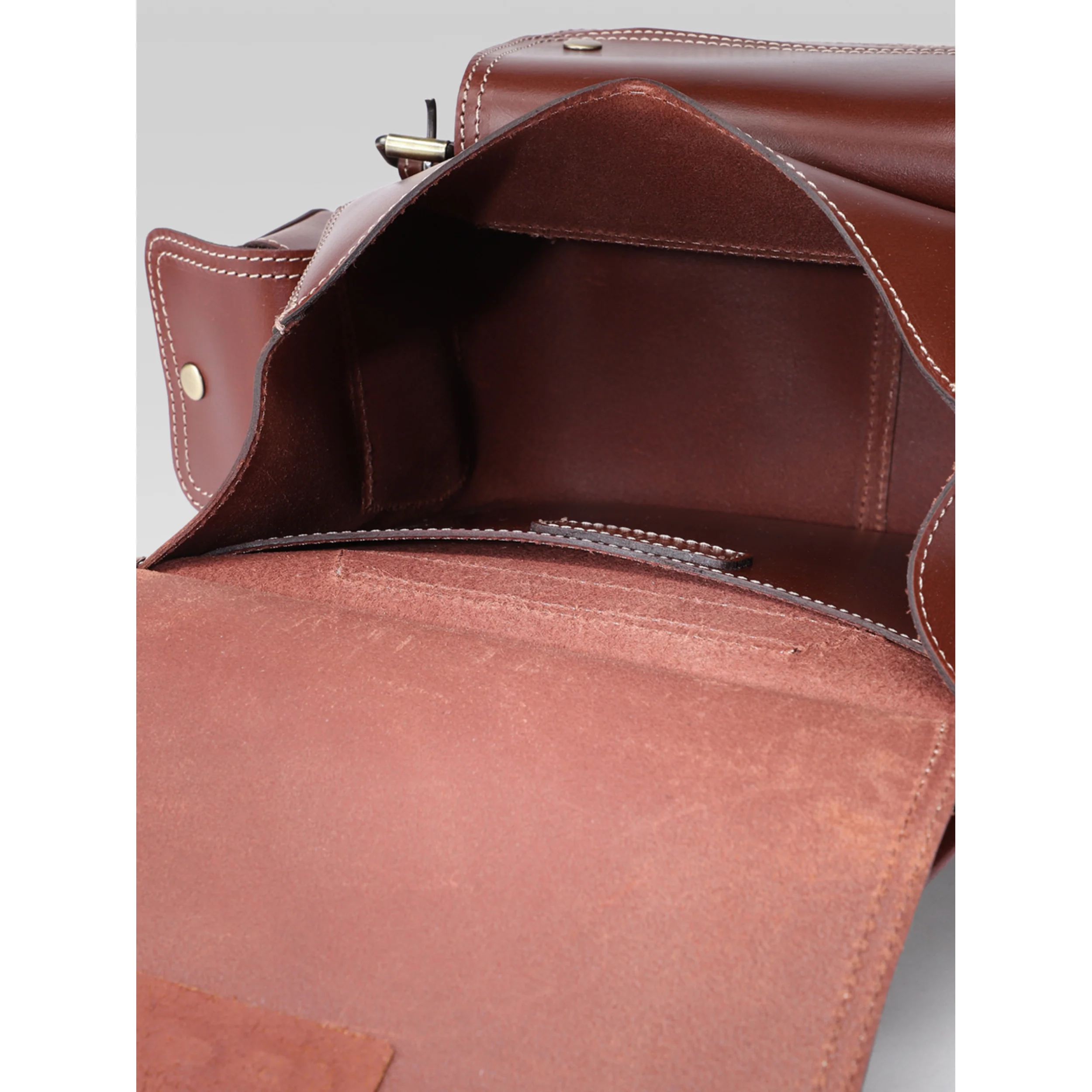 Premium Genuine Leather Vintage Backpack with Adjustable Straps  Travel  Bag - Image 8