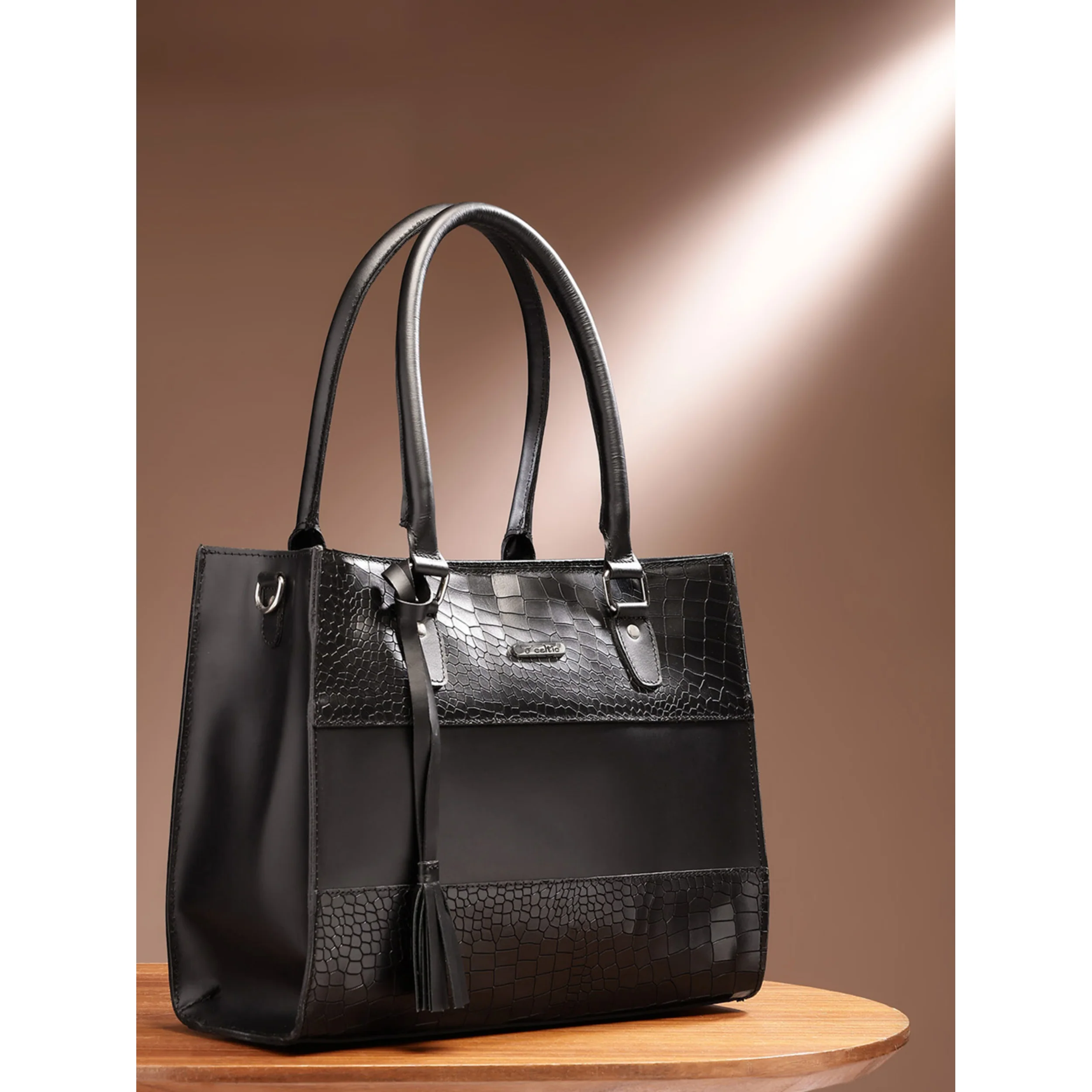 Premium Croc-Embossed Leather Tote with Dual Handles, Zip Closure & Detachable Strap
