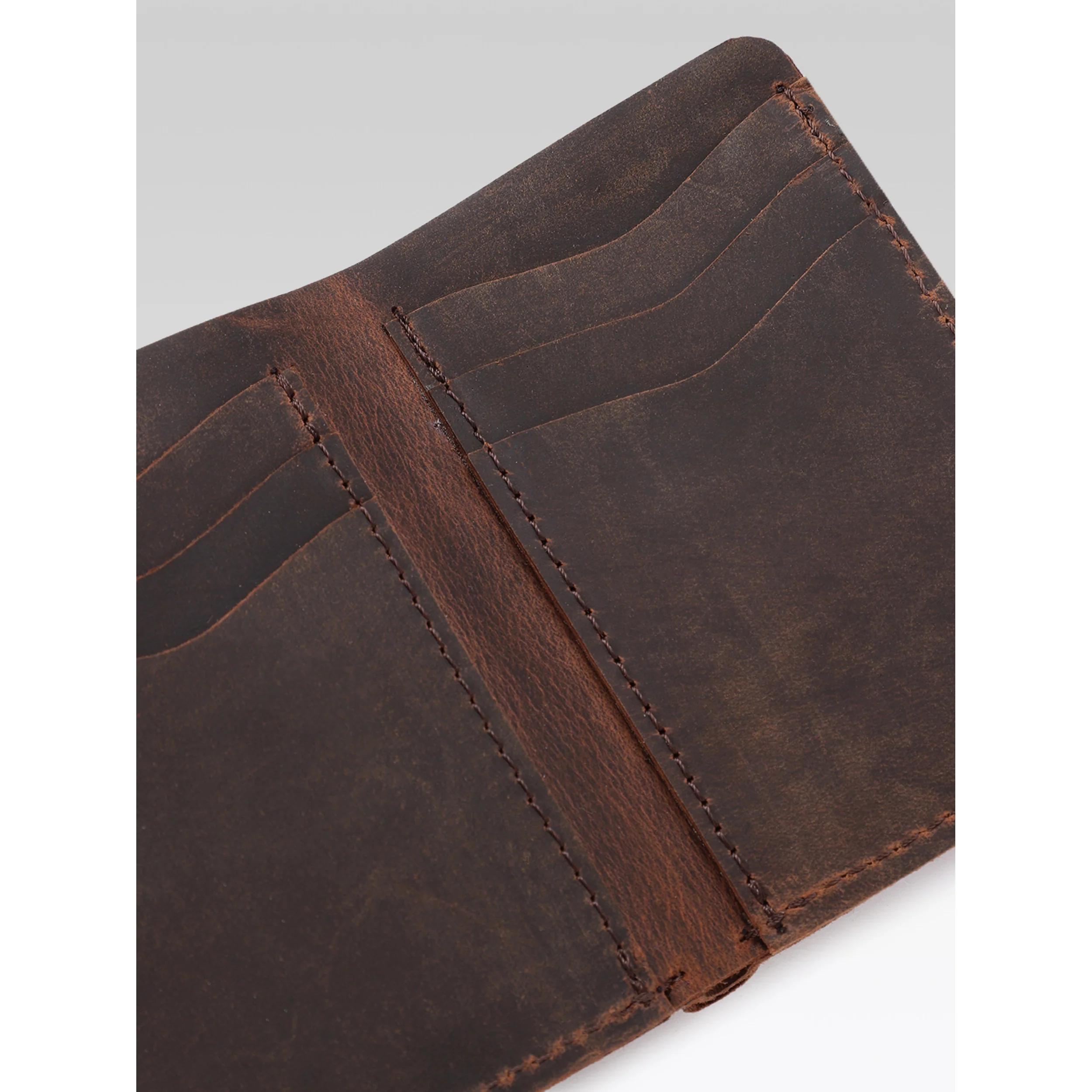 Premium Vintage Leather Trifold Wallet | Stylish Slim Card Holder for Men with Multiple Slots - Image 8