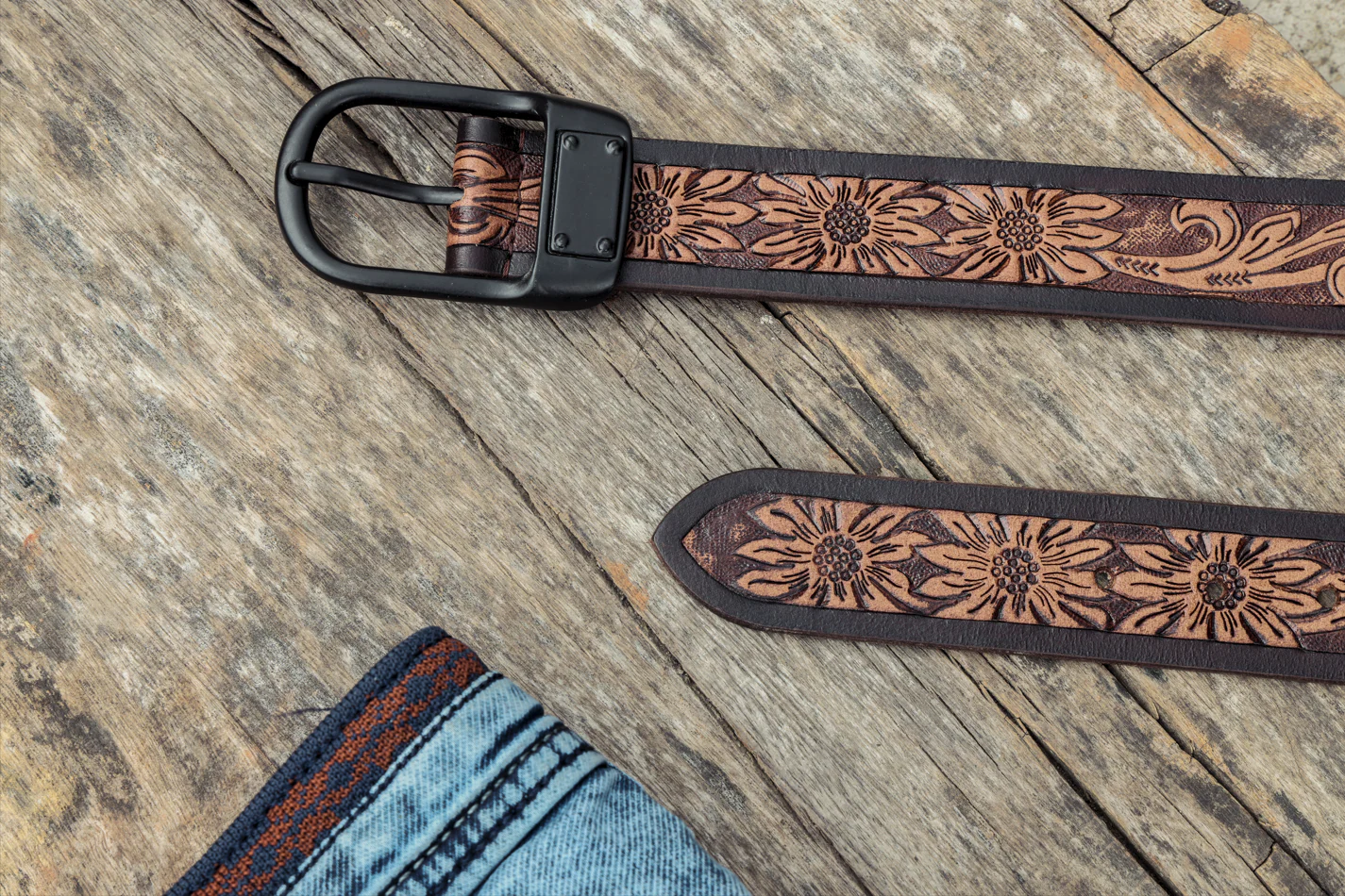 Unisex Genuine Leather Floral Embossed Brown Waist Accessory Matte Black Buckle - Image 3