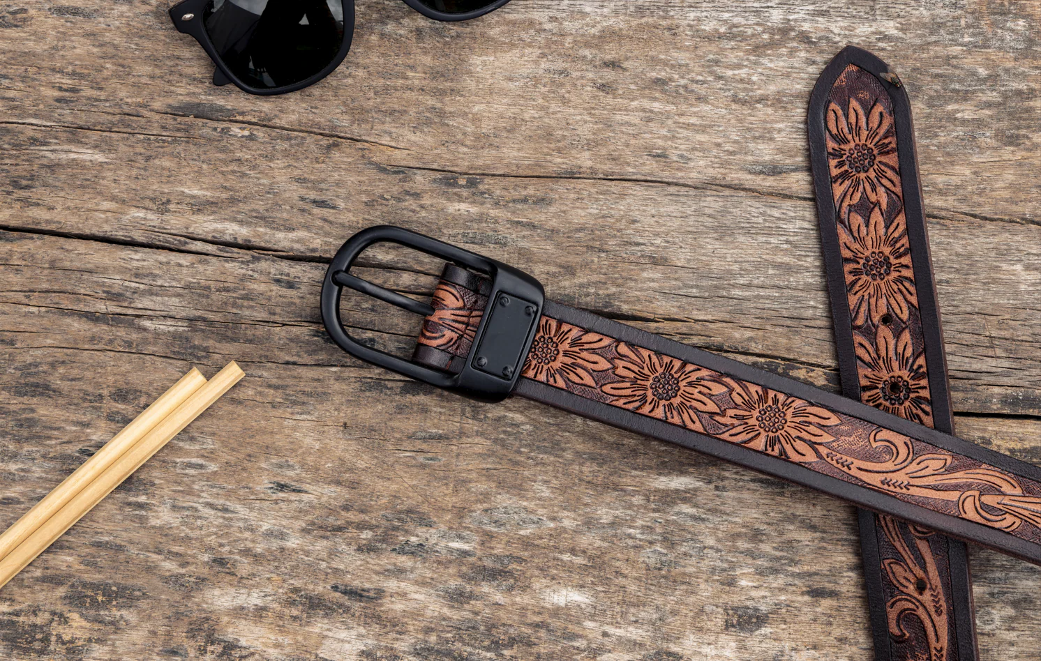 Unisex Genuine Leather Floral Embossed Brown Waist Accessory Matte Black Buckle - Image 5