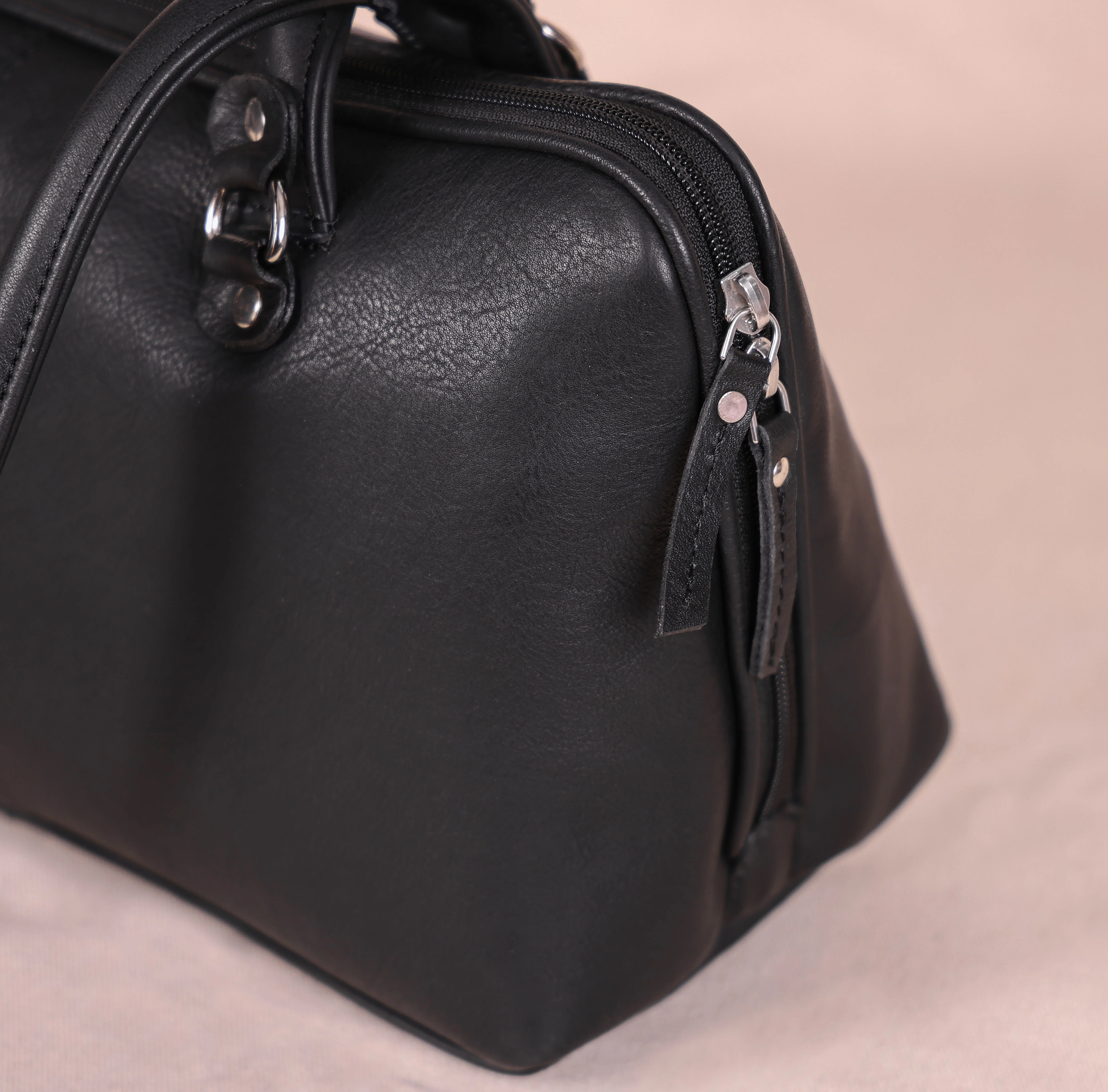 Premium Leather Shoulder Bag with Dual Zip Compartments, Structured Silhouette - Image 18