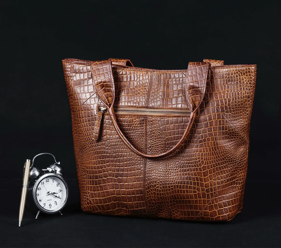 Croc-Texture Leather Tote Bag with Spacious Interior and Dual Shoulder Handles - Image 7