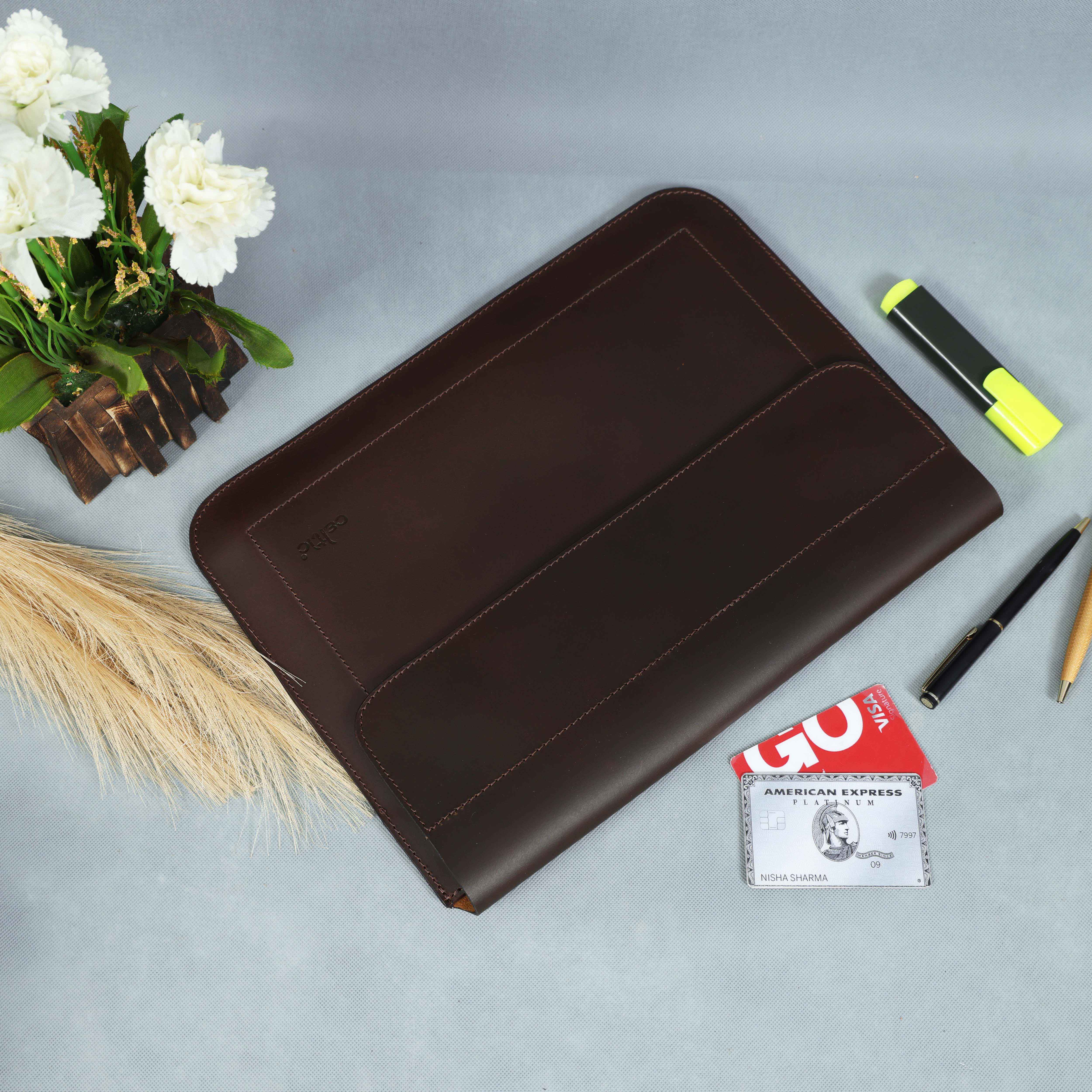 Premium Genuine Leather iPad Sleeve with Magnetic Flap Closure & Soft Suede Lining - Image 3