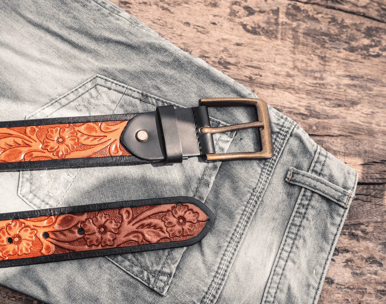 Unisex Genuine Leather Embossed Floral Brown Waist Accessory Antique Metal Buckle - Image 2