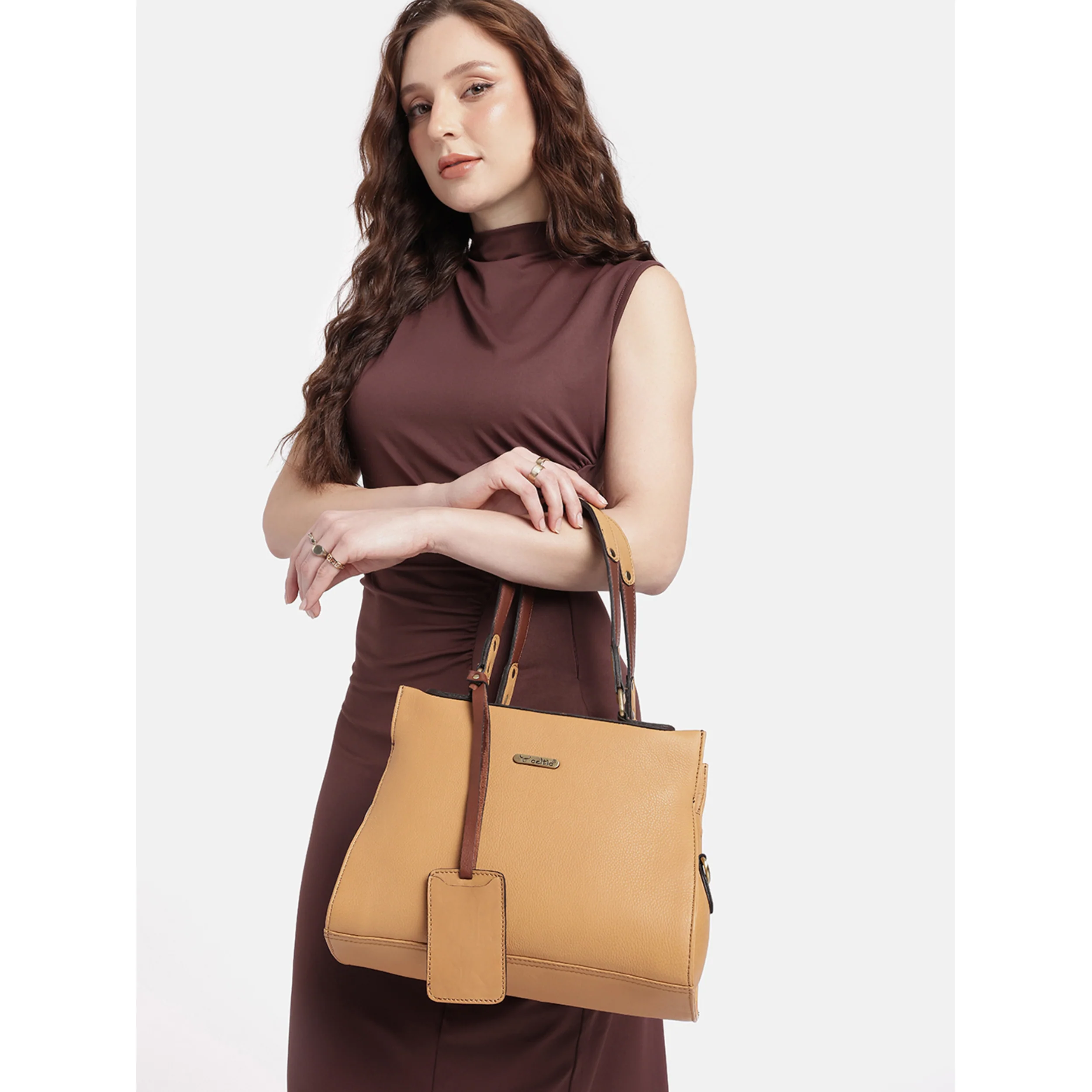Premium Genuine Textured  leather Handbag with inner pockets - Image 3
