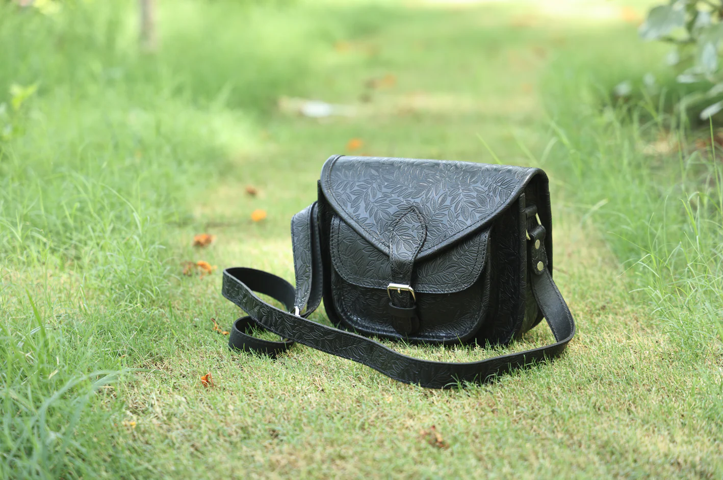 Vintage Floral Embossed Leather Sling Bag with Front Pocket Handcrafted Crossbody - Image 6
