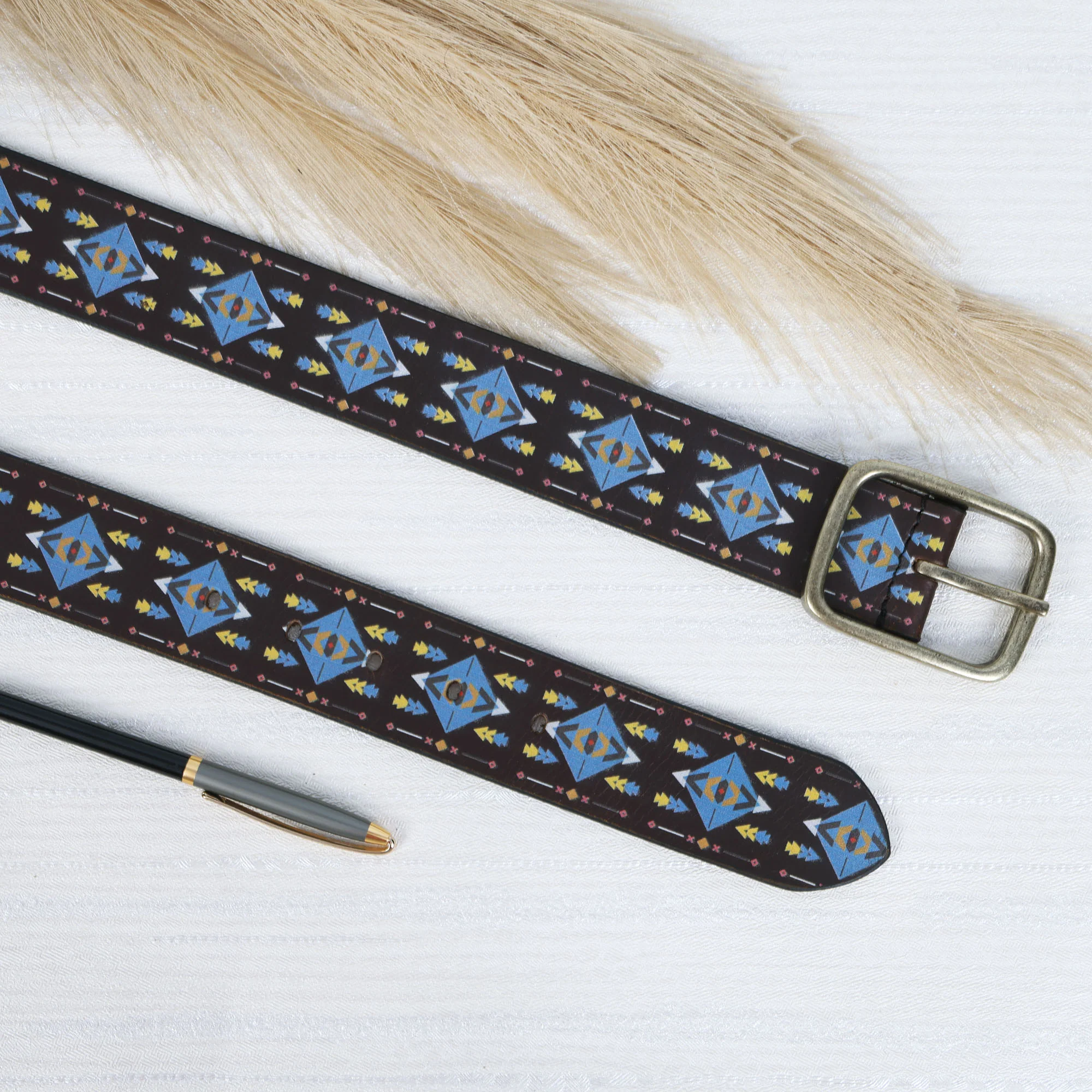 Unisex Handcrafted Tribal Pattern Leather Buckle Waistband Ethnic Style Durable Accessory. - Image 2