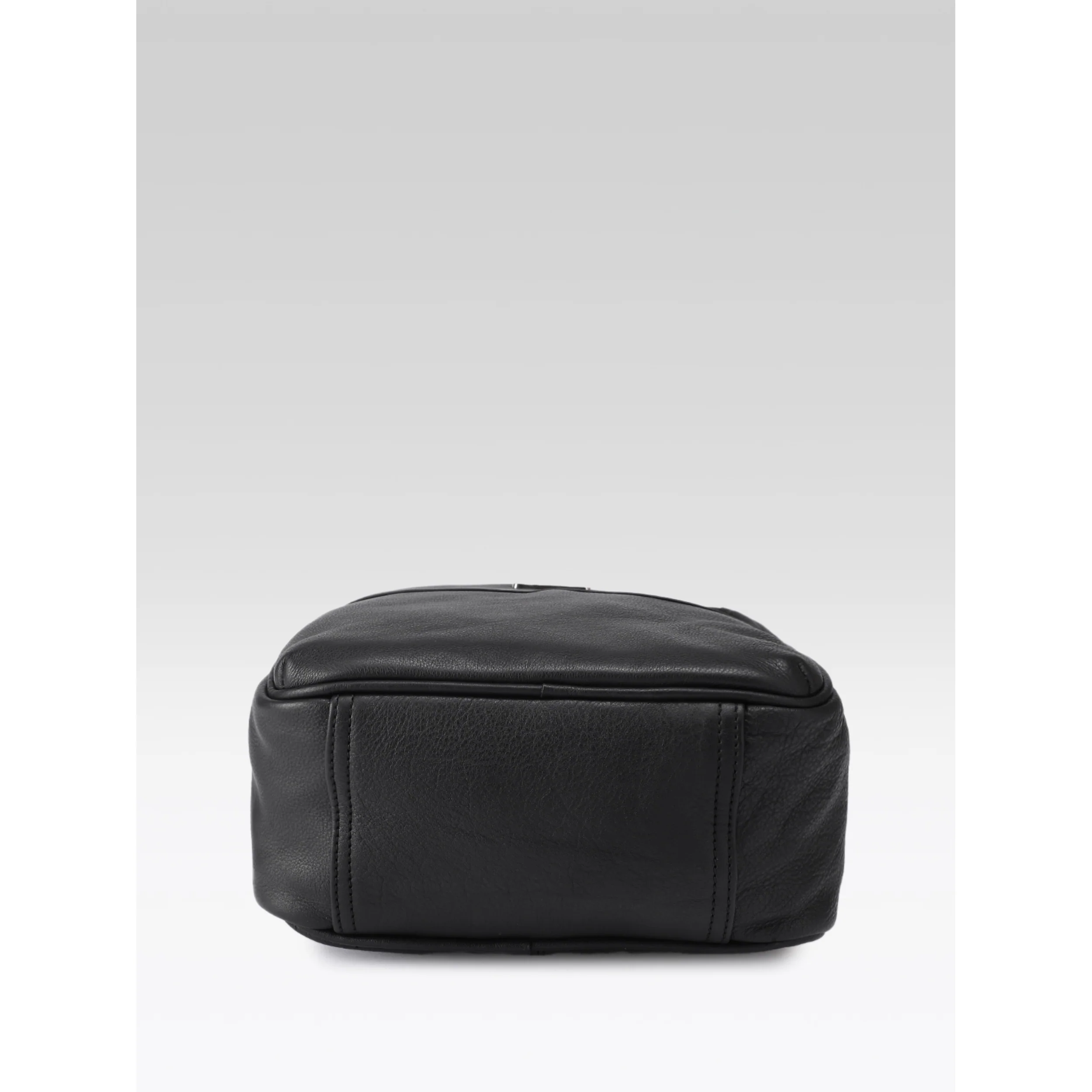 Premium Genuine Leather Backpack with Front Zip Pocket & Adjustable Shoulder Straps - Image 4