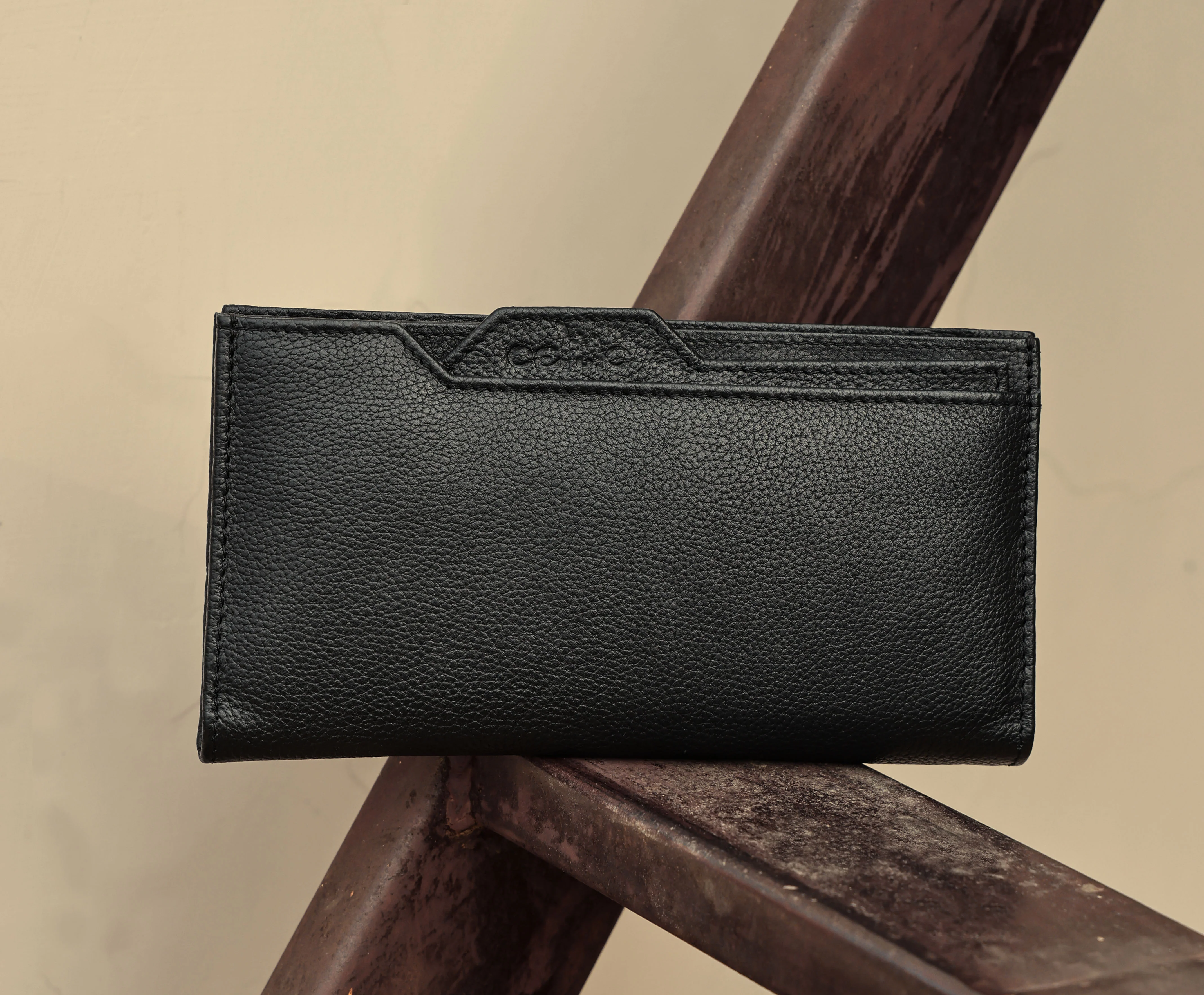 Premium Genuine Leather Long Wallet for Women with Multiple Card Slots & Zip Coin Pocket - Image 4