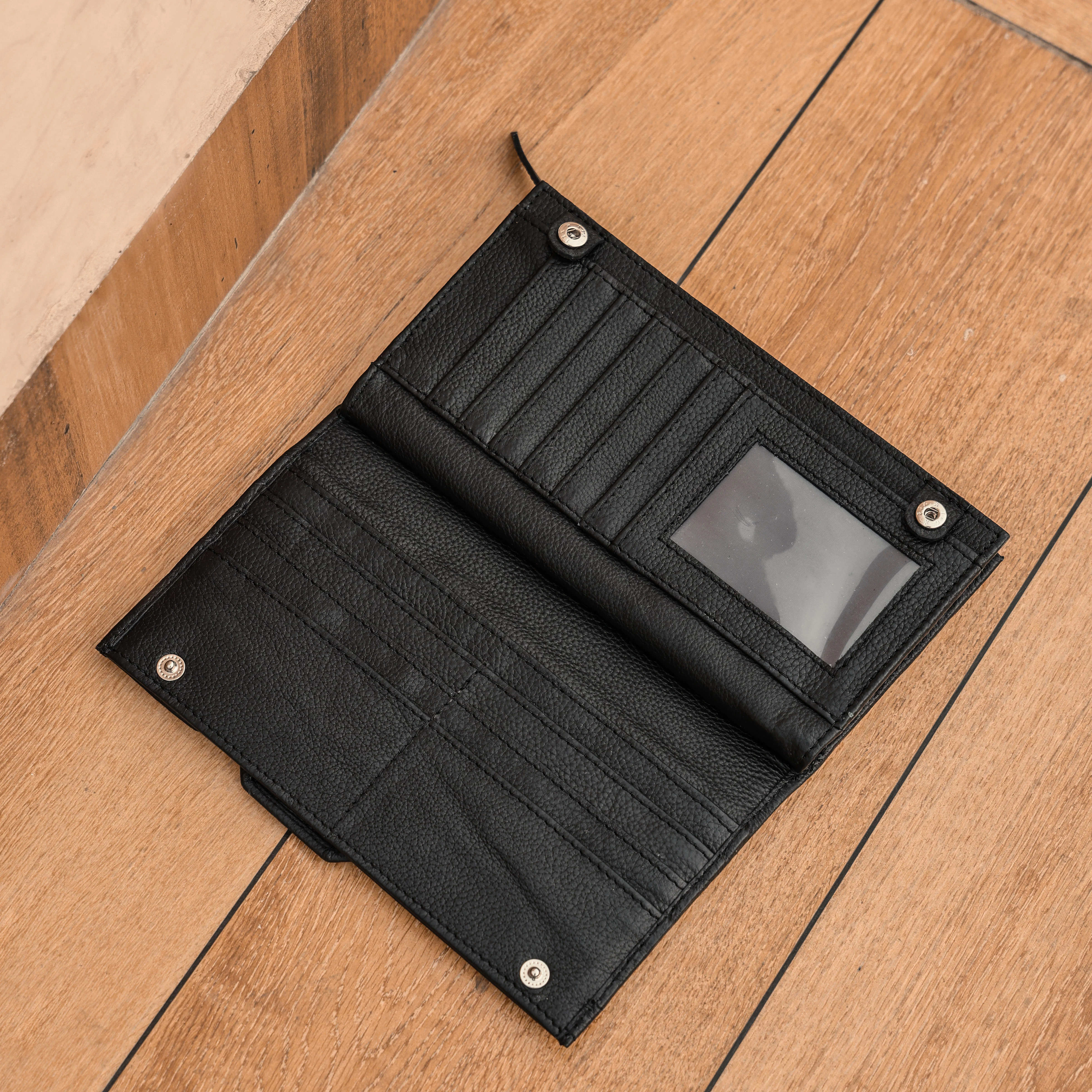 Premium Genuine Leather Long Wallet for Women with Multiple Card Slots & Zip Coin Pocket - Image 5