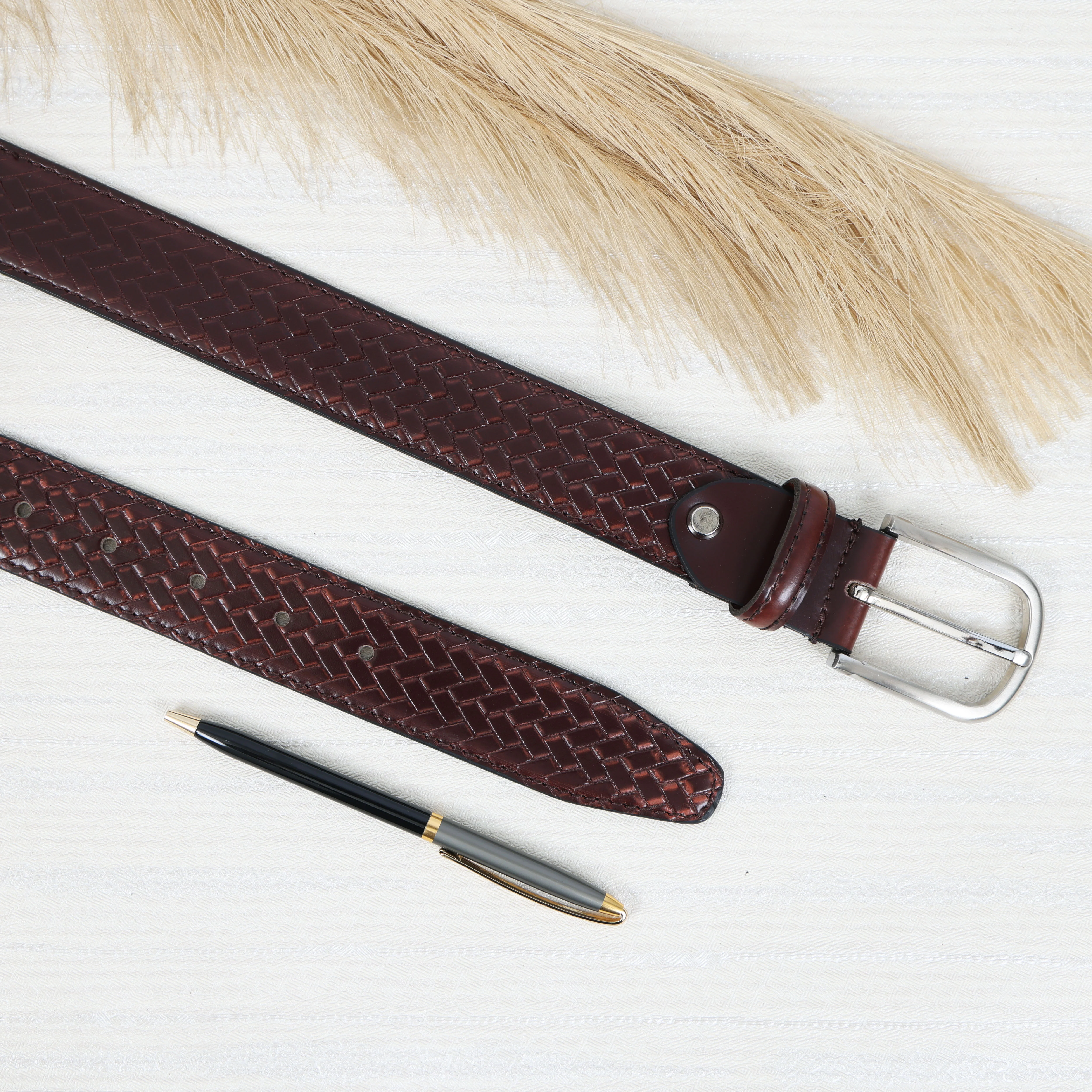 Brown Woven Texture Leather Belt With Silver Buckle Stylish Durable Everyday Wear - Image 7