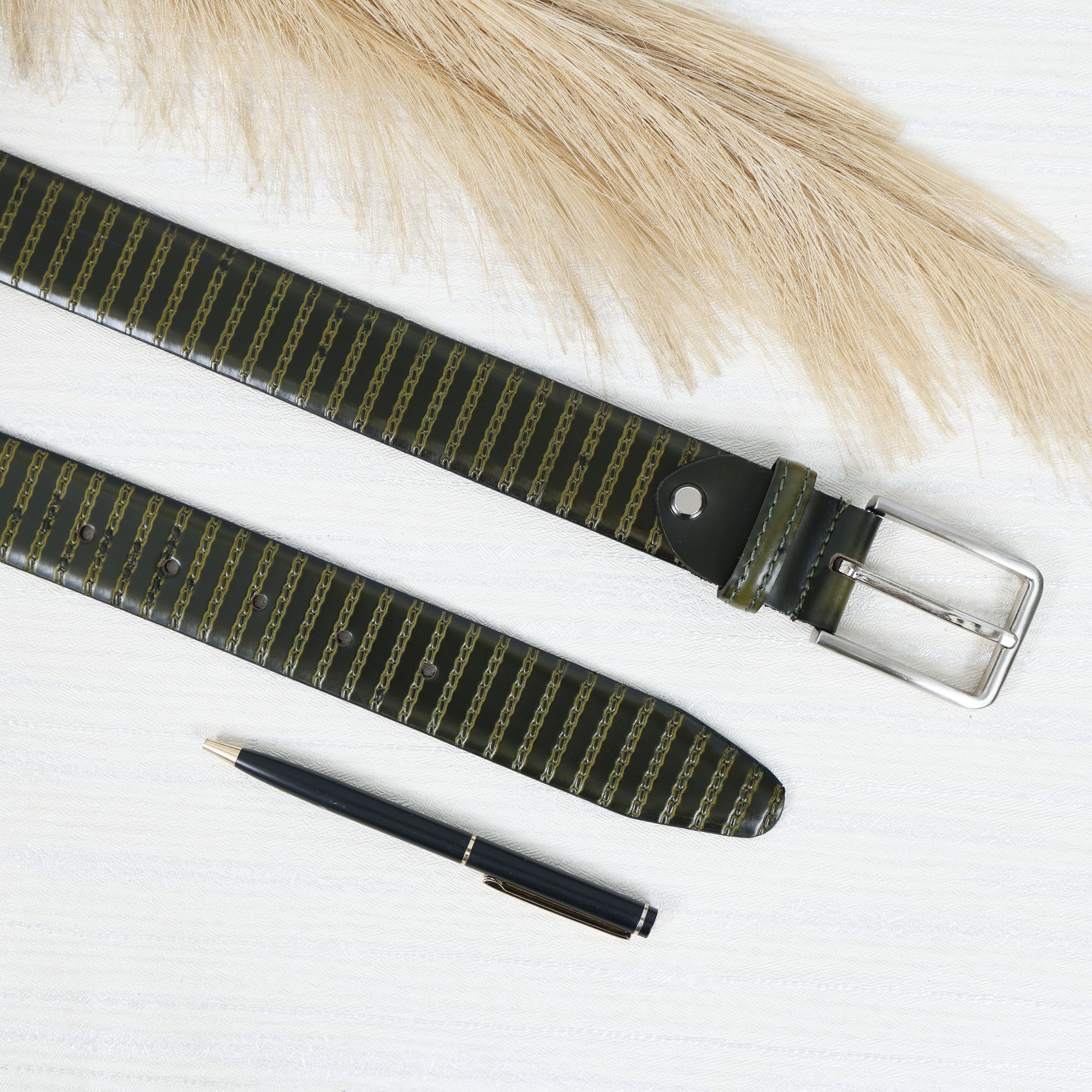 Men Olive Textured Leather Belt With Vertical Stripe Pattern And Classic Metal Buckle - Image 7