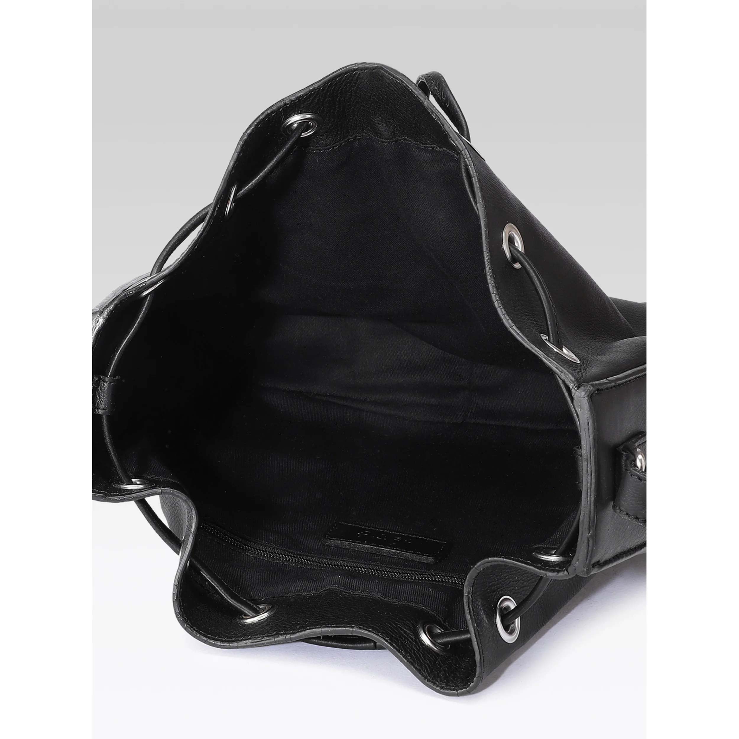 Premium Genuine Leather Drawstring Shoulder Bag | Spacious Tote with Secure Closure - Image 4
